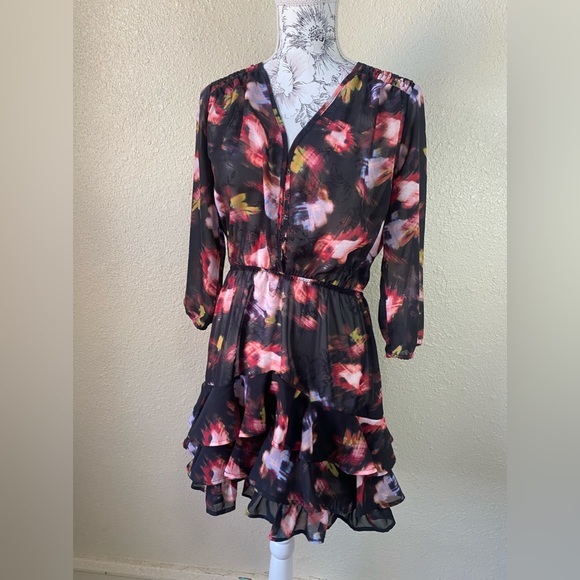 Kut from the Kloth Dresses & Skirts - KUT from the KLOTH‎ sheer floral dress